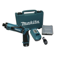 Аккумуляторный шуруповерт Makita DF010DSE