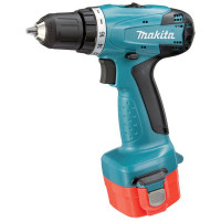 Аккумуляторная дрель шуруповерт Makita 6271DWPE