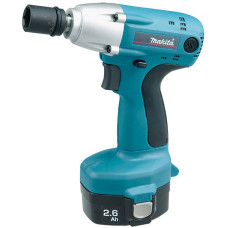 Аккумуляторный ударный гайковерт Makita 6934FDWDE