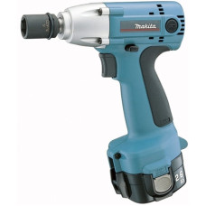 Аккумуляторный ударный гайковерт Makita 6918FDWDE